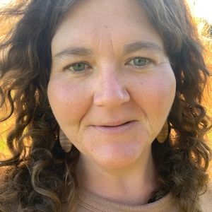 Meet your Posher, Ellen